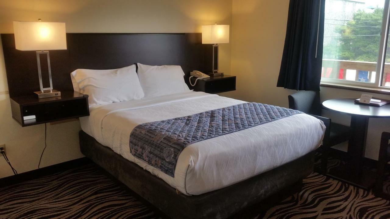 Tradewinds Motel Rockaway Beach Eksteriør billede